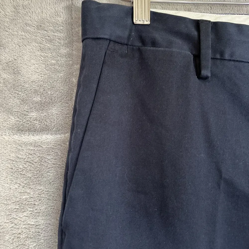 Banana Republic Navy Chinos - Picture 3 of 12